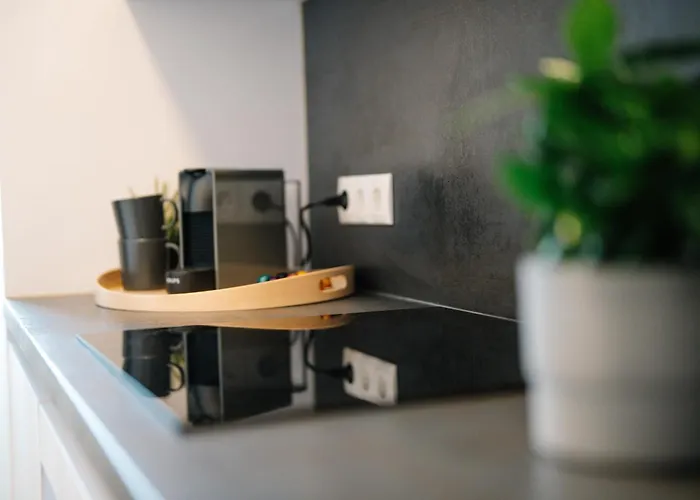 110qm, 4 Bedrooms, Near Schoenbrunn - Axara Housing Osw 33 Apartment Vienna