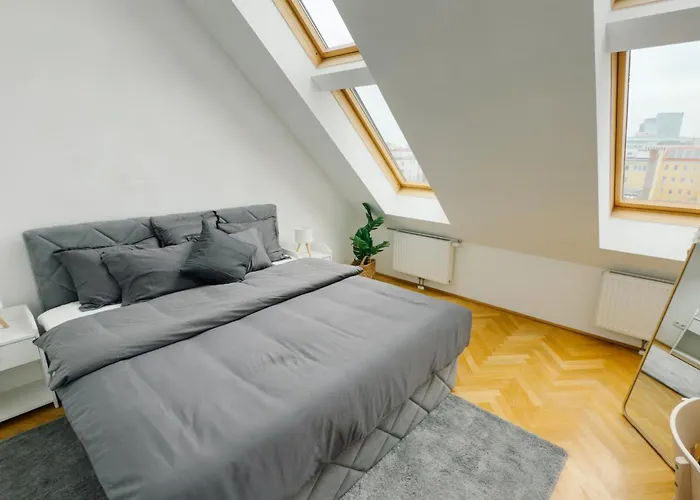 110qm, 4 Bedrooms, Near Schoenbrunn - Axara Housing Osw 33 Apartment