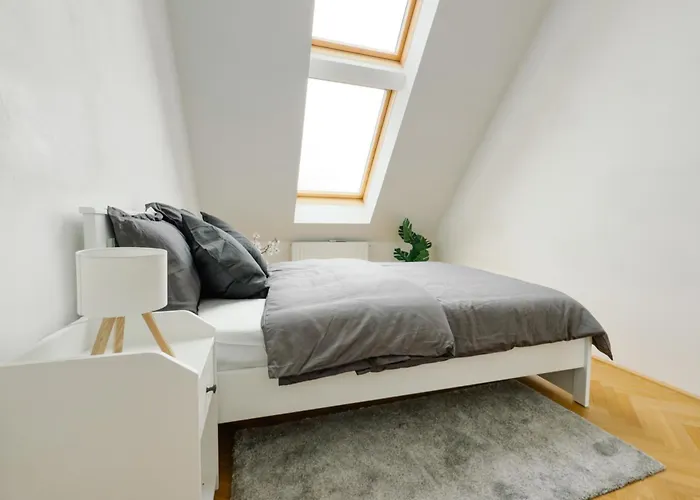 110qm, 4 Bedrooms, Near Schoenbrunn - Axara Housing Osw 33 Apartment