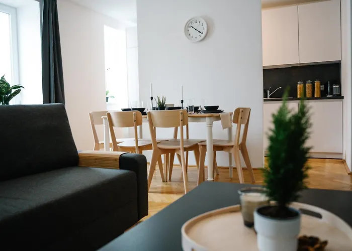 110qm, 4 Bedrooms, Near Schoenbrunn - Axara Housing Osw 33 * Vienna